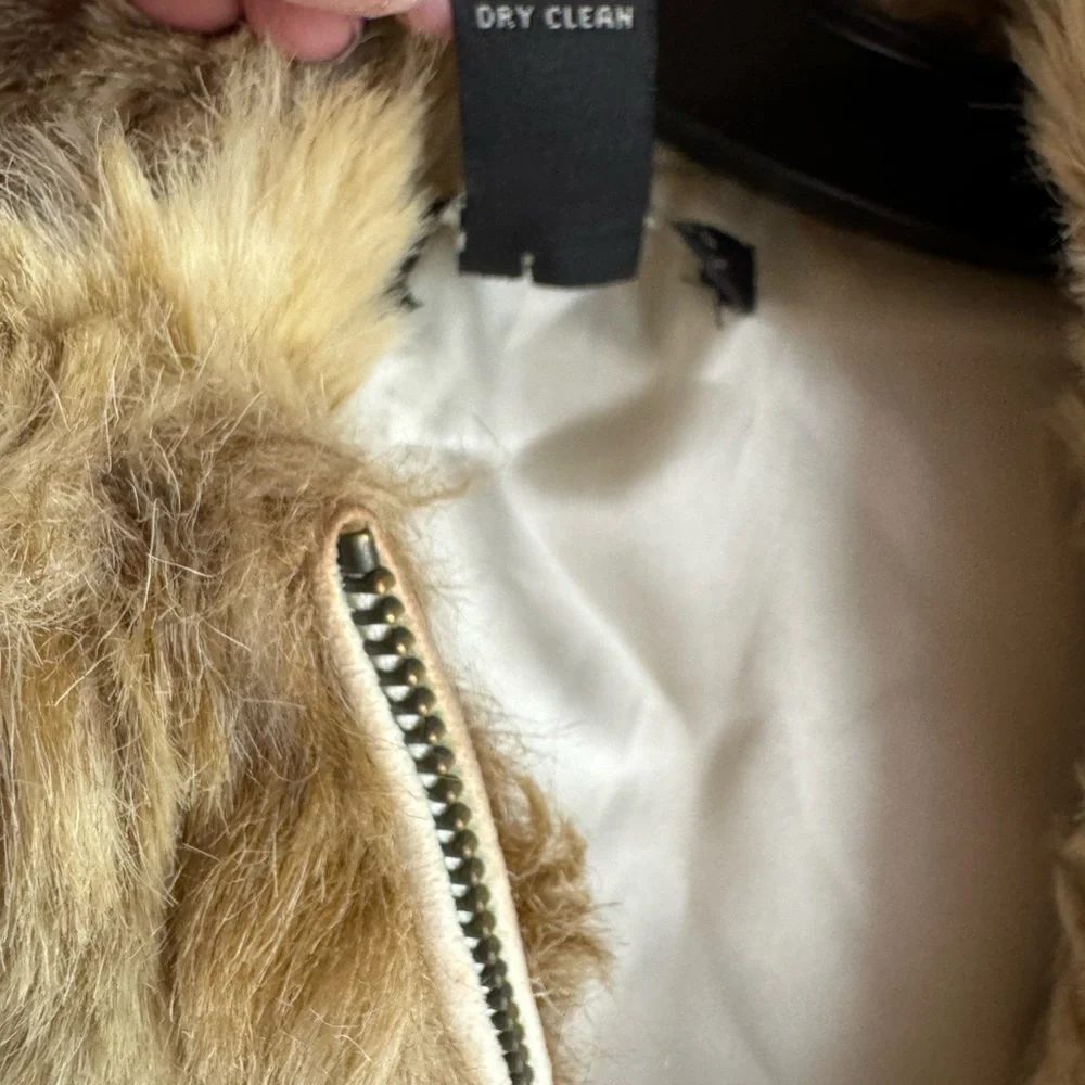 Valerie Stevens Fsux Fur Vest Size Small